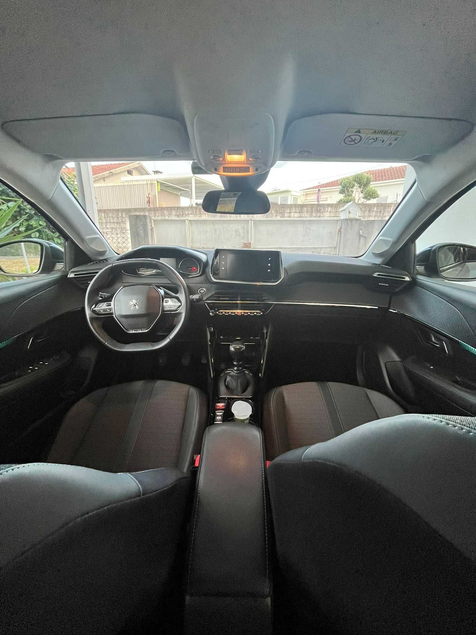Peugeot 208 Allure 100cv - 6 Velocidades