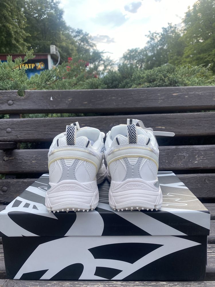 OFF WHITE be right back нові ОРИГІНАЛ + торг