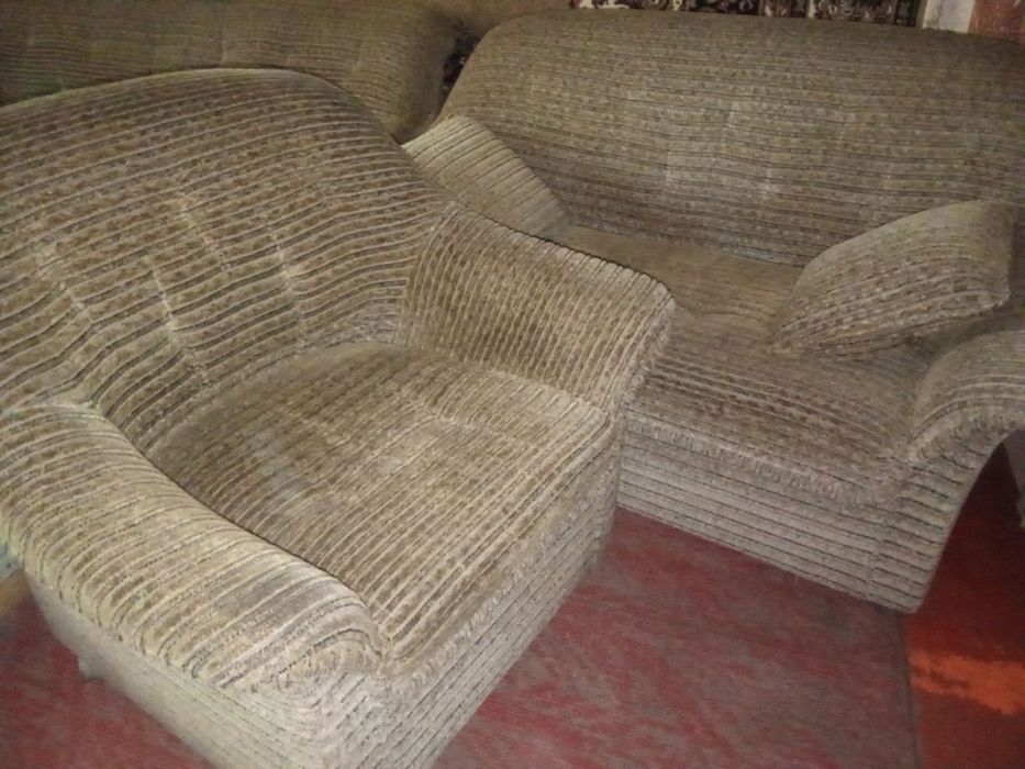 Продам мини диван с креслом