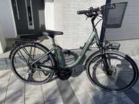 Damski rower elektryczny Triumph silnik bosch jak nowy tylko 770km
