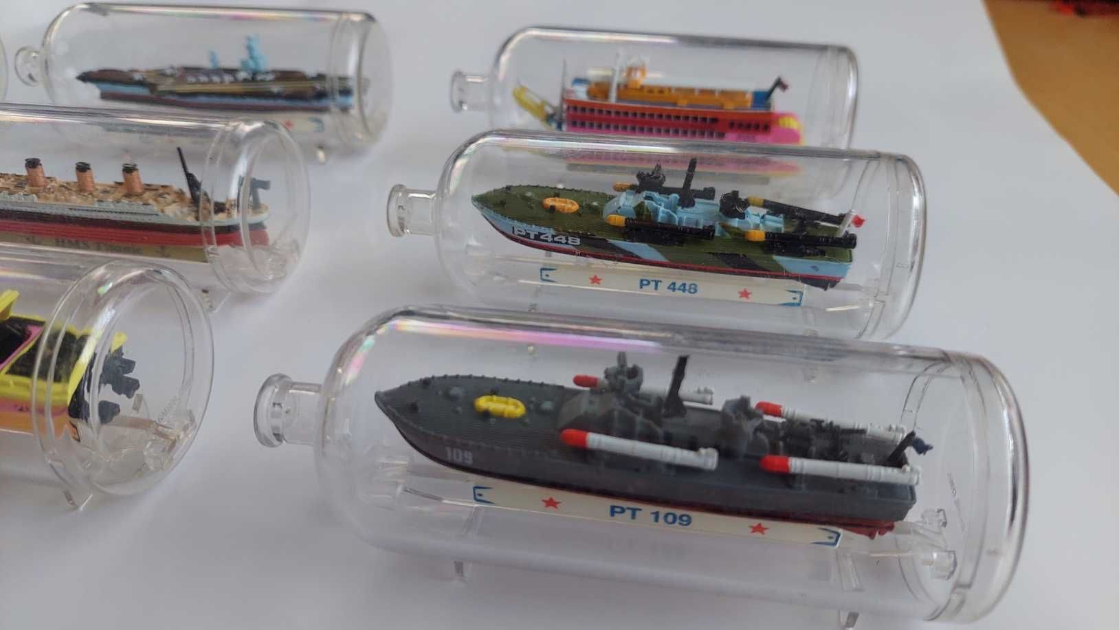 11 Barcos - Coleção Micro Machines Ship In A Bottle. Marca GALOOB