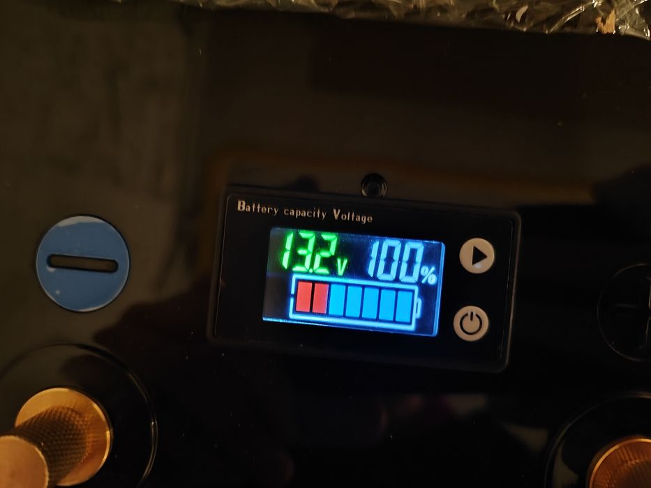 Akumulator LiFePo4 200ah 12V ładowarka BMS magazyn kamper off-grid