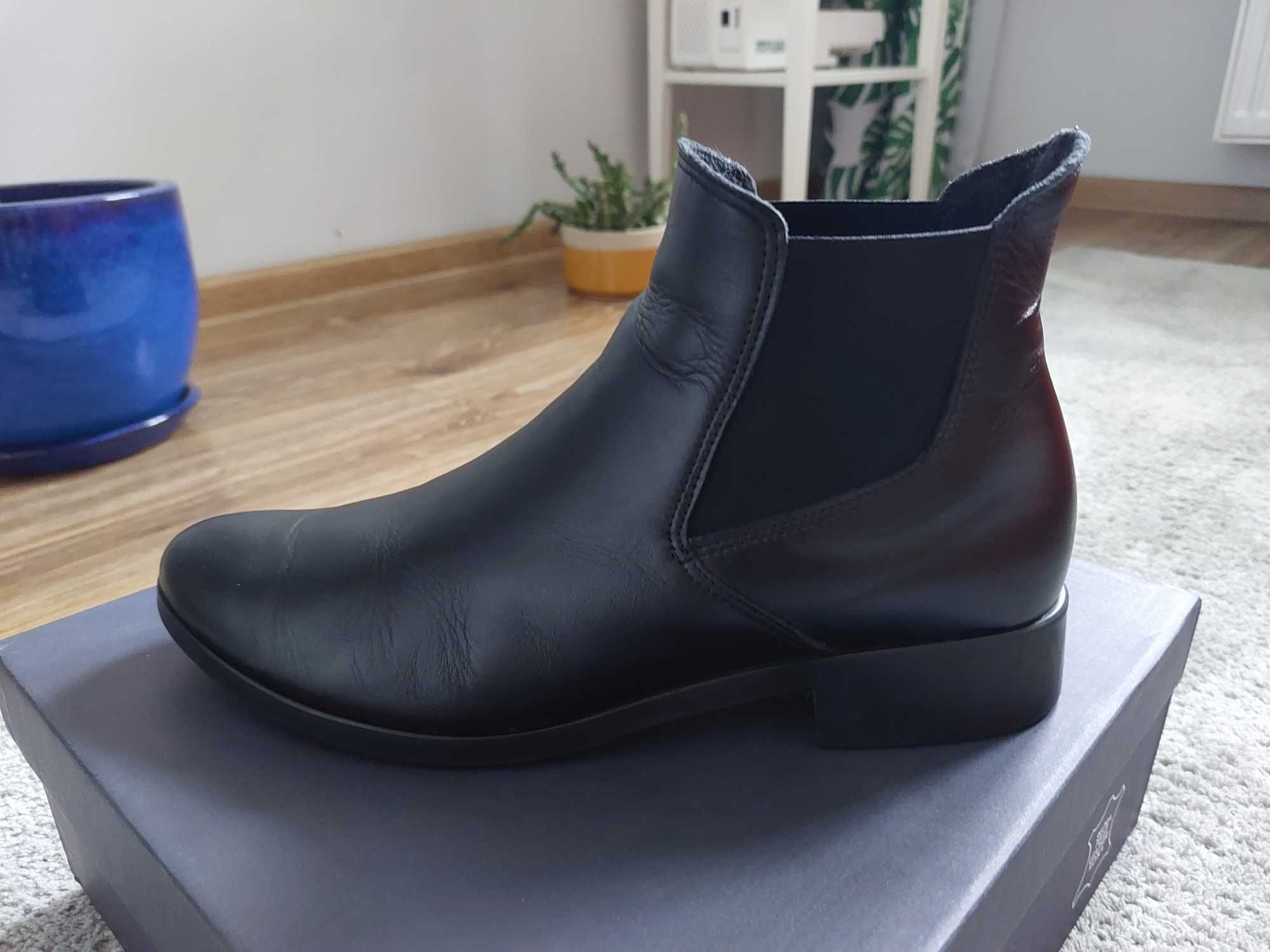 Buty damskie - sztyblety, rozmiar 40, Ryłko