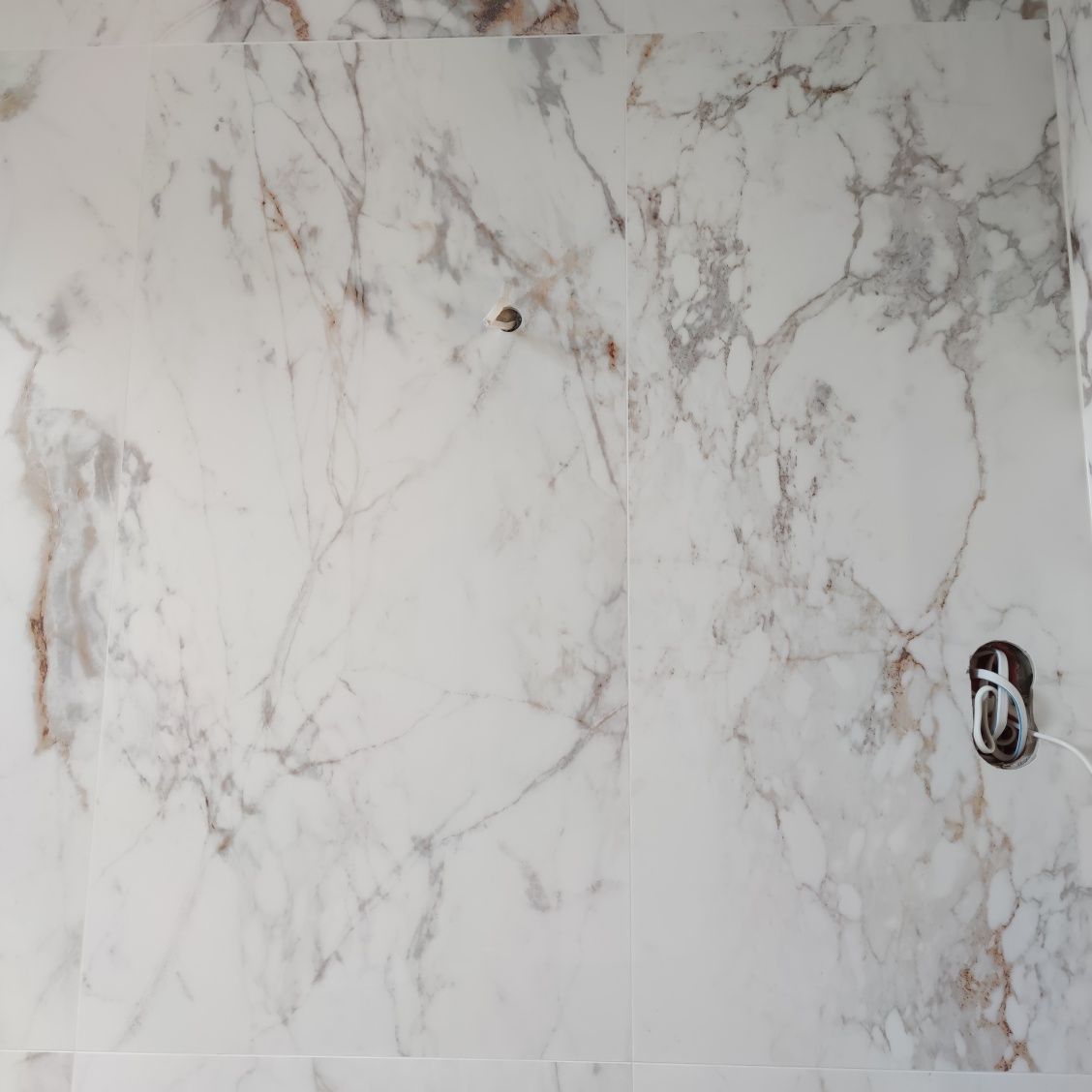 Hiszpańskie płytki 60x120 HALCON Barnaby Super White Mate 8m2
