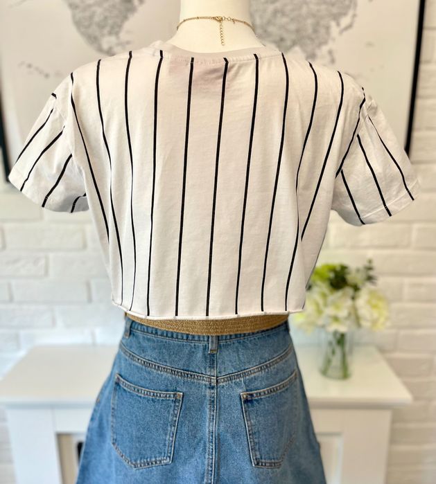 Biały krótki t-shirt typu Crop top Coca Cola w czarne paski Primark Xs