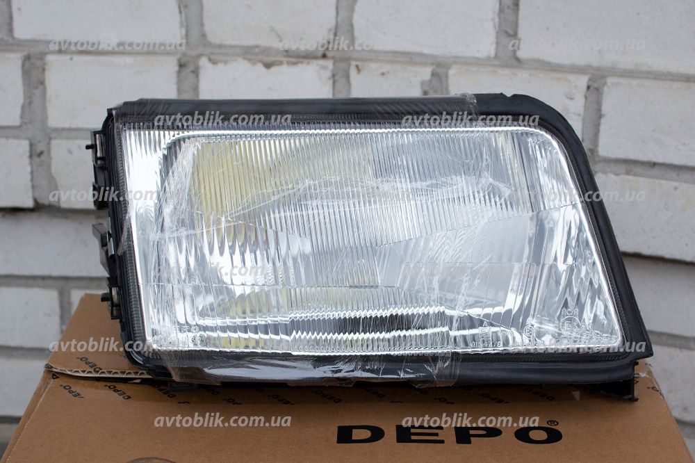 Фара передняя Audi 80, 100, A3, A4, A5, A6, Q3, Q5, Q7 левая, правая