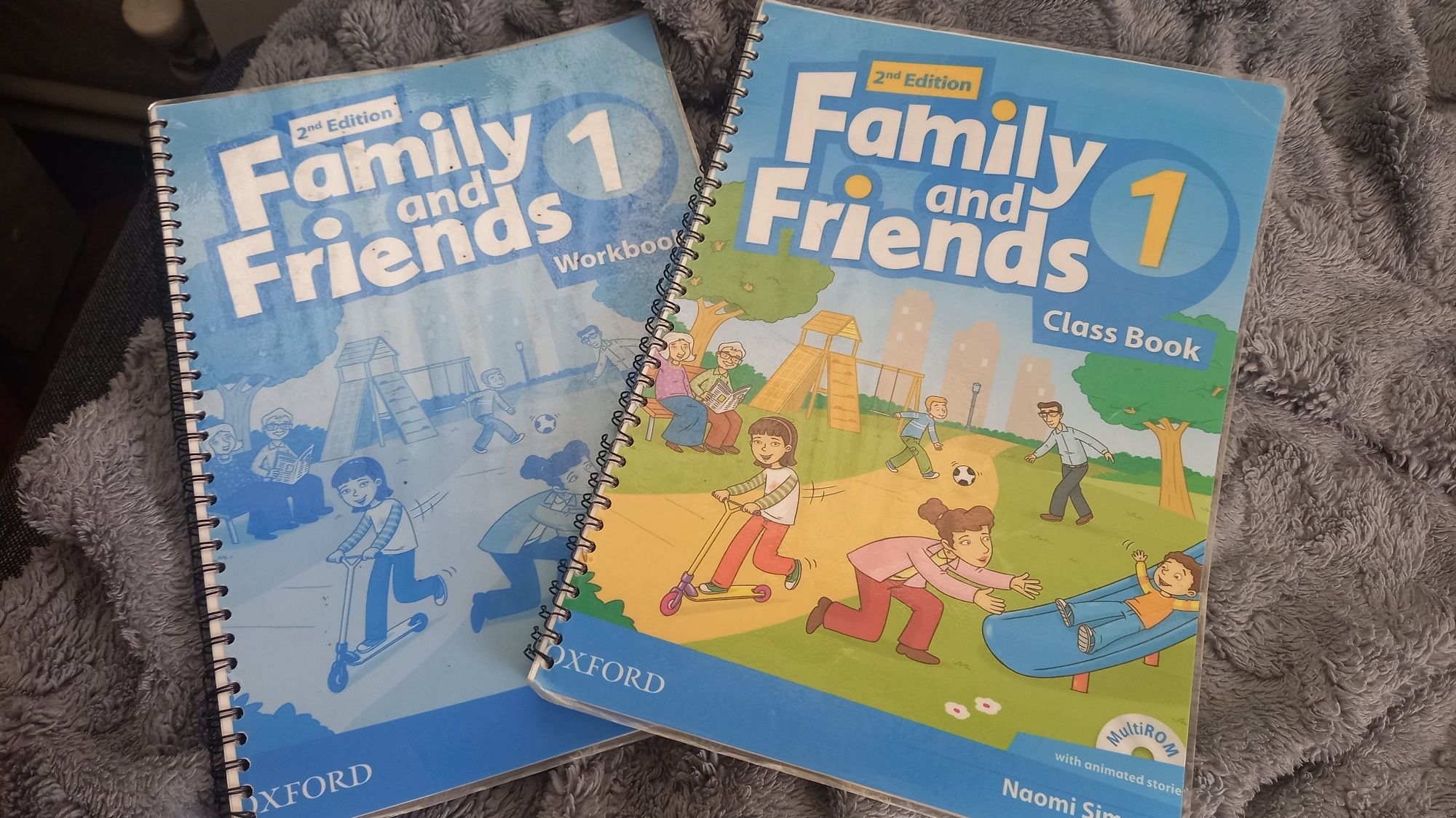 Family and friends 1 Oxford 2клас workbook class book