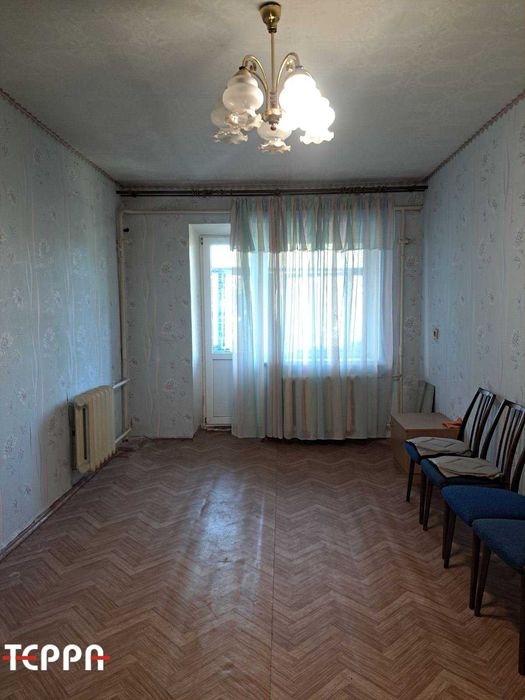 Продаж 1-кімнатної квартири, бул. Центральний