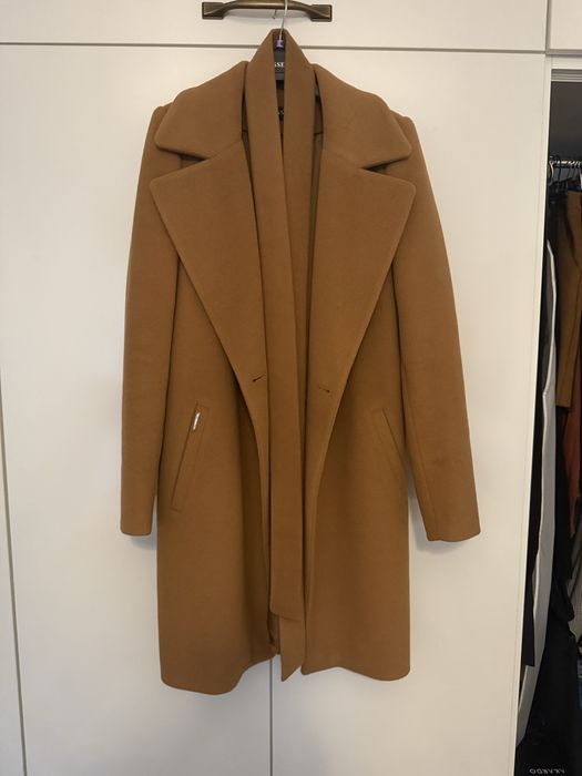 Wełniany płaszcz