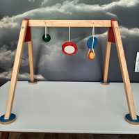 Baby gym drewniany stojak edukacyjny