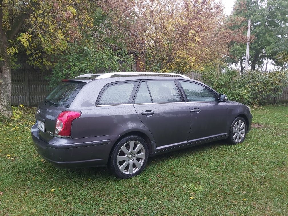 Toyota avensis 2.0 diesel