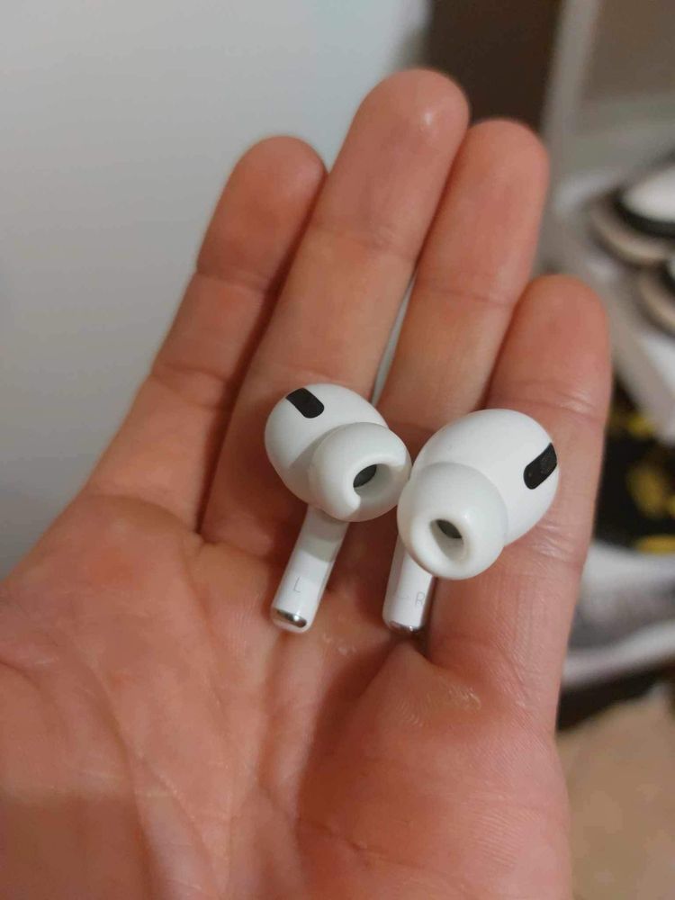 Apple air pods pro