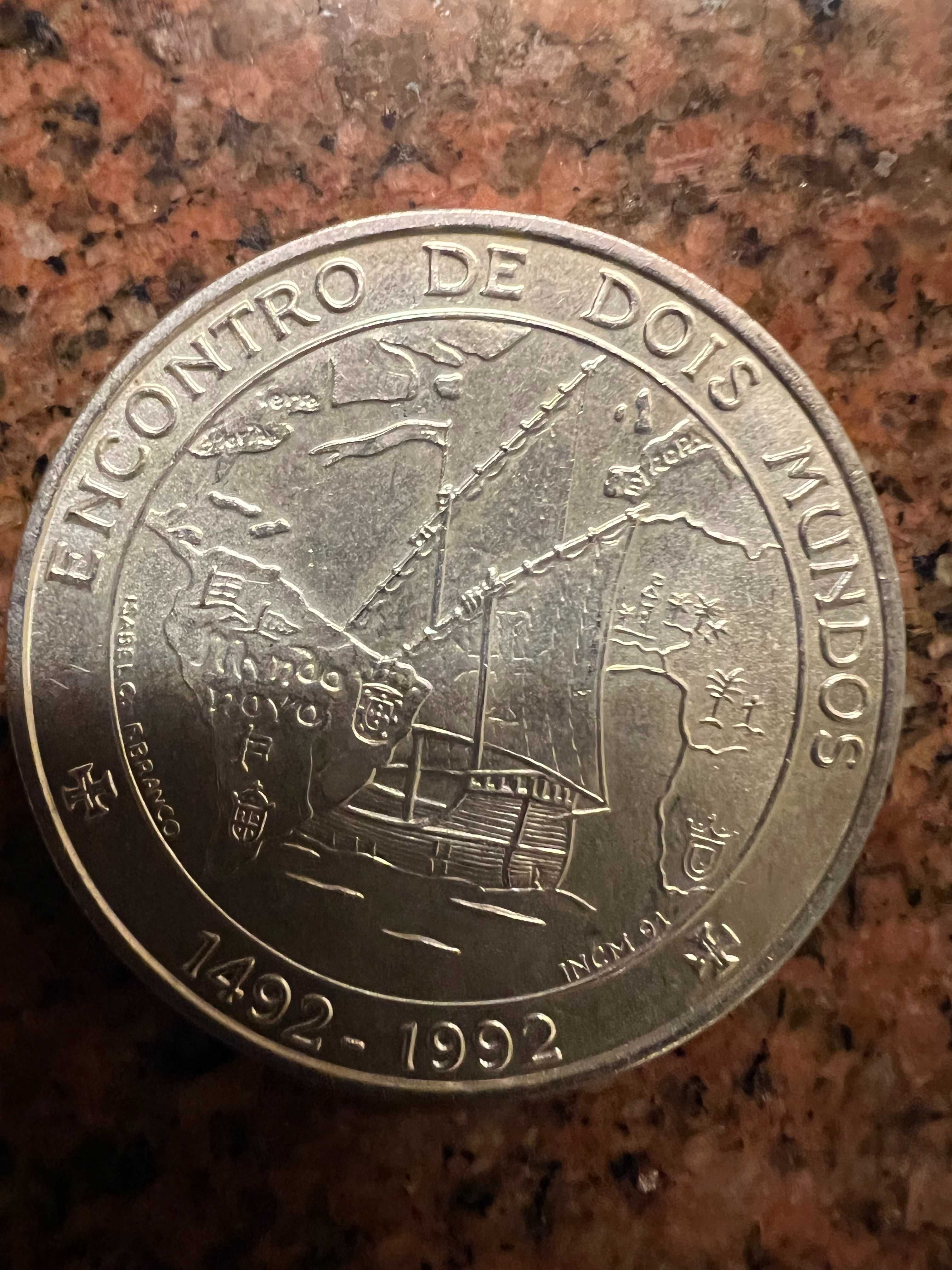 Moedas antigas 2oo escudos/ 25 de Abril