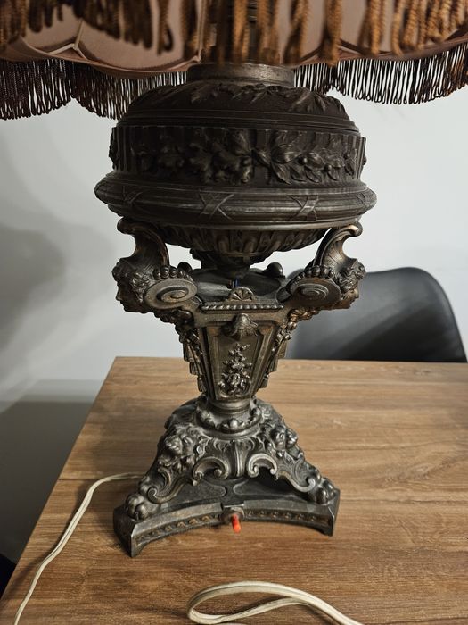 Lampa żeliwna  mosiądzowana antyczna