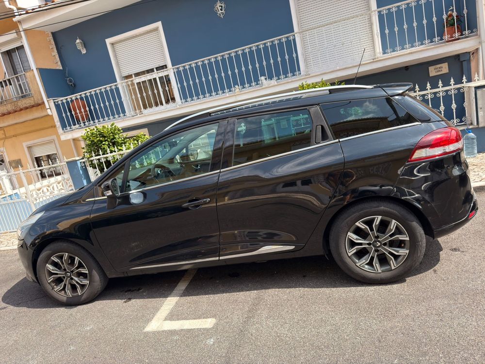 Renault Clio Sport Taurer IV 1.5 DCI Limited 2014