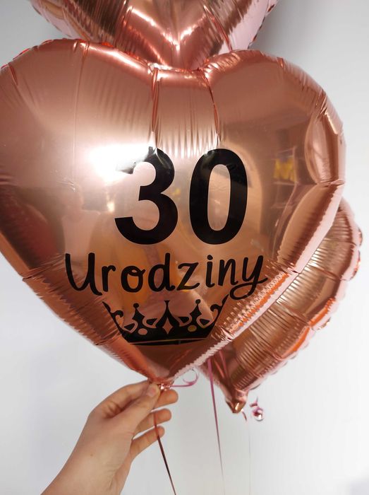 Balony z dowozem, prezent z balonami, box balonowy, balony z helem.