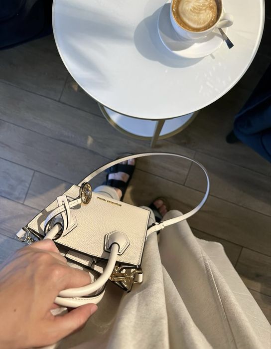 Сумка крос-боді жіноча шкіряна Michael Kors