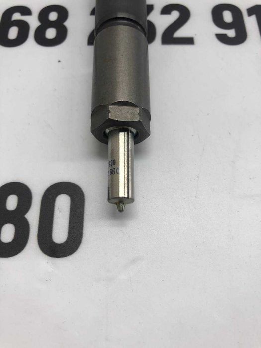 Нова Форсунка Bosch Опель Opel Insignia Astra 2.0 cdti 0445110327