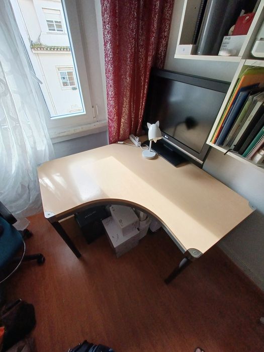 Mesa escritório de canto