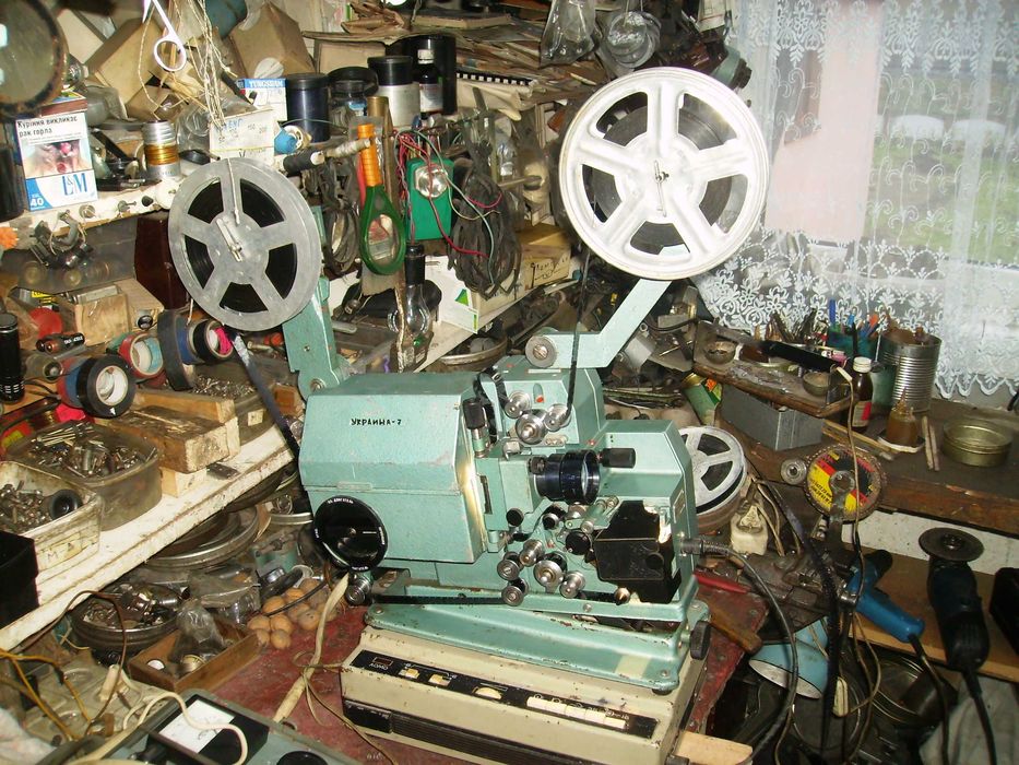 Кинопроектор кінопроектор Україна-7 Комплект справний !