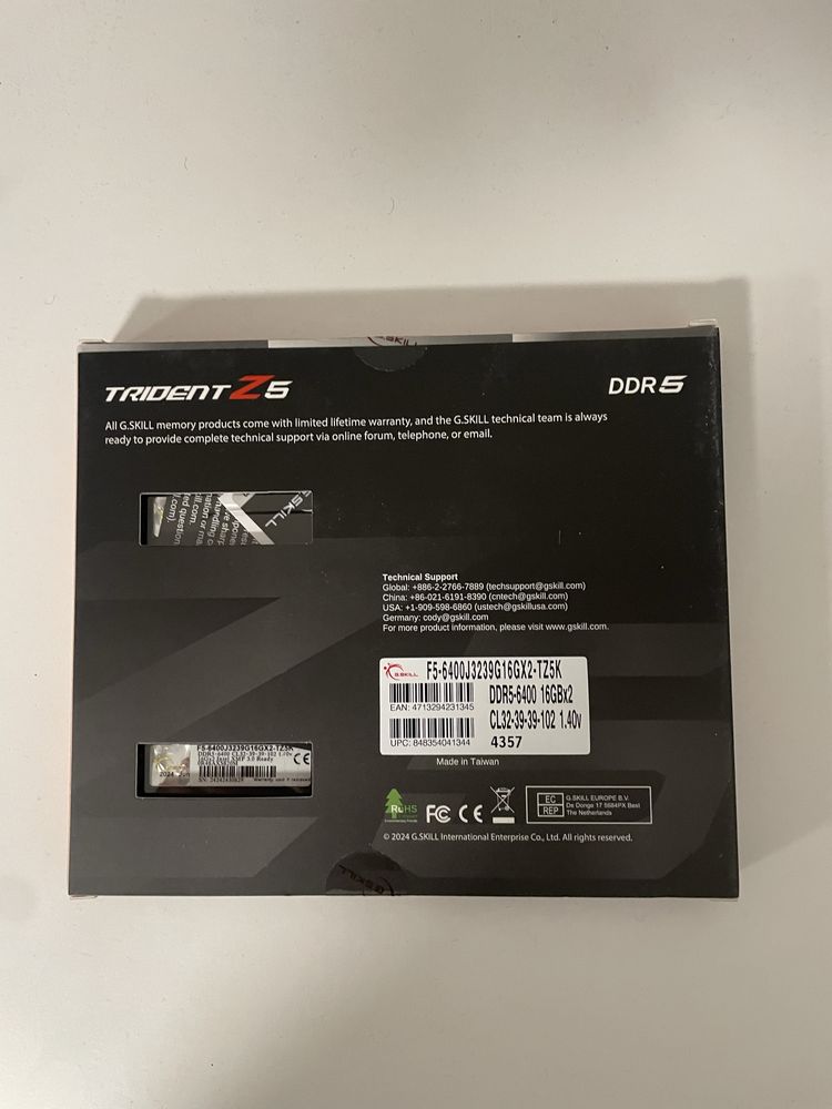 G.SKILL 32GB (2x16GB) 6400MHz CL32 Trident Z5