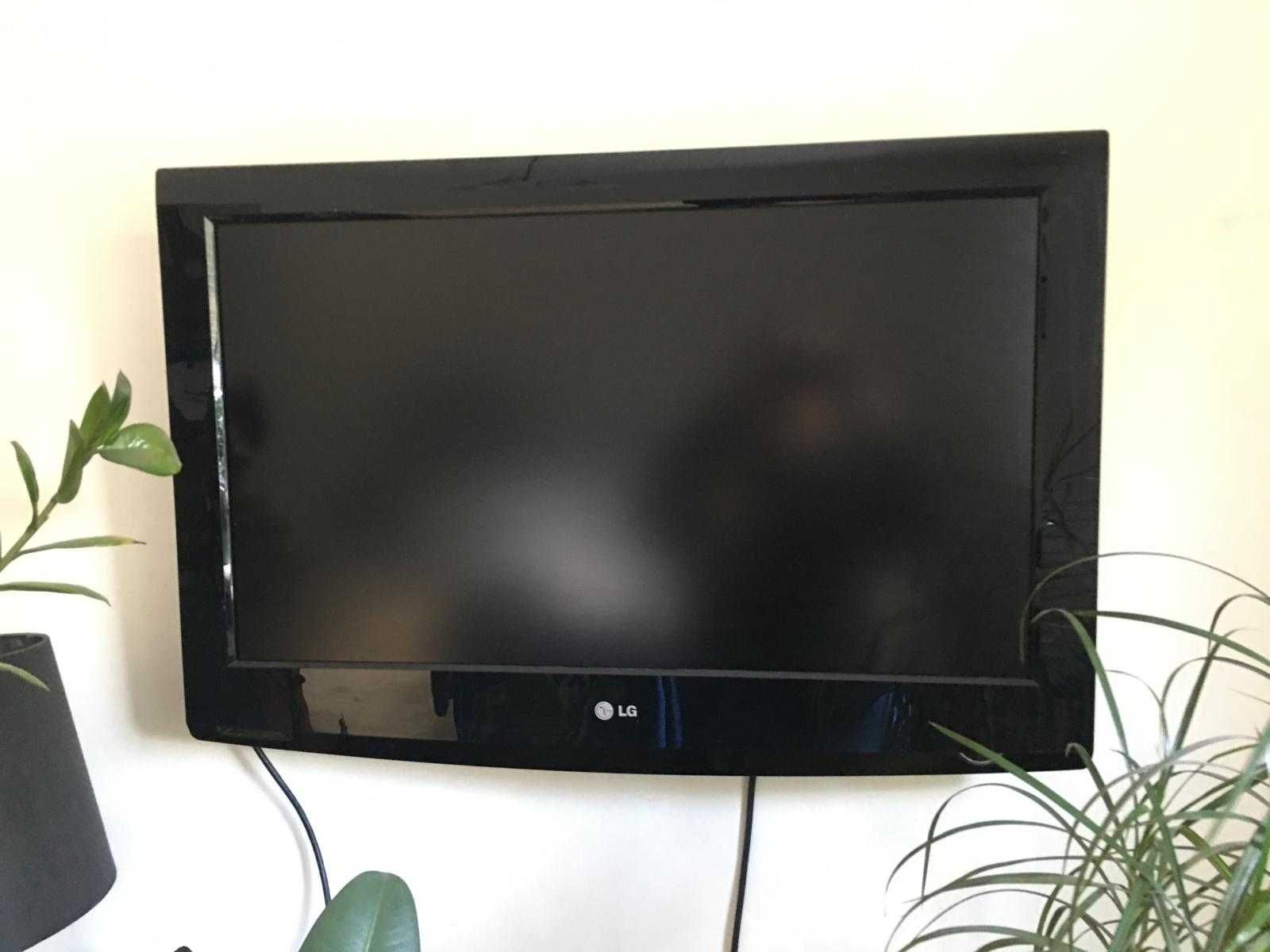 Telewizor LG 32 '' LCD