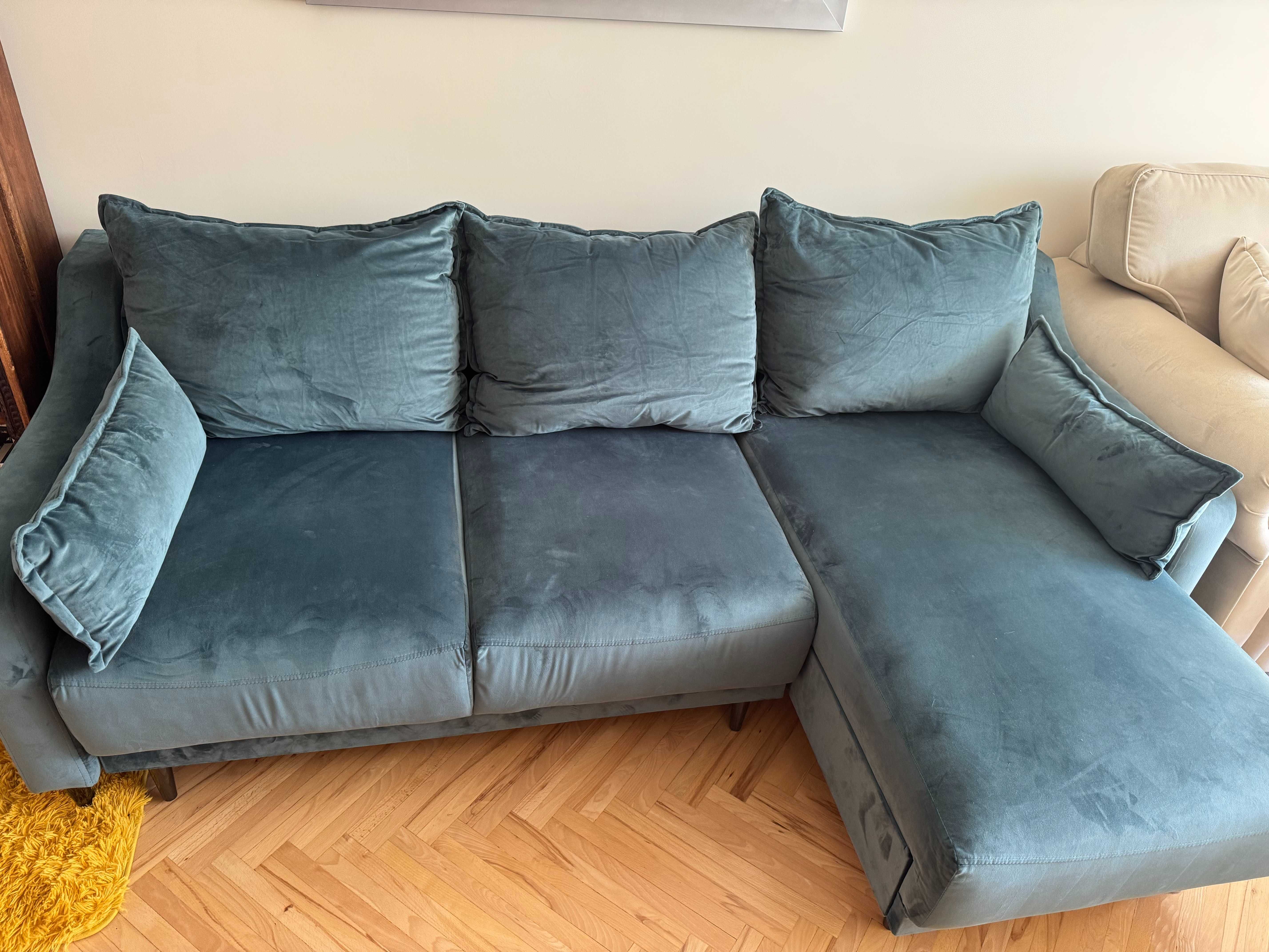 Sofa narożnik z funkcją spania w kolorze butelkowej zieleni Westwing