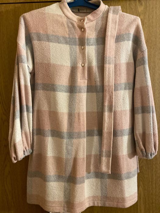 Гарна сукня тепла