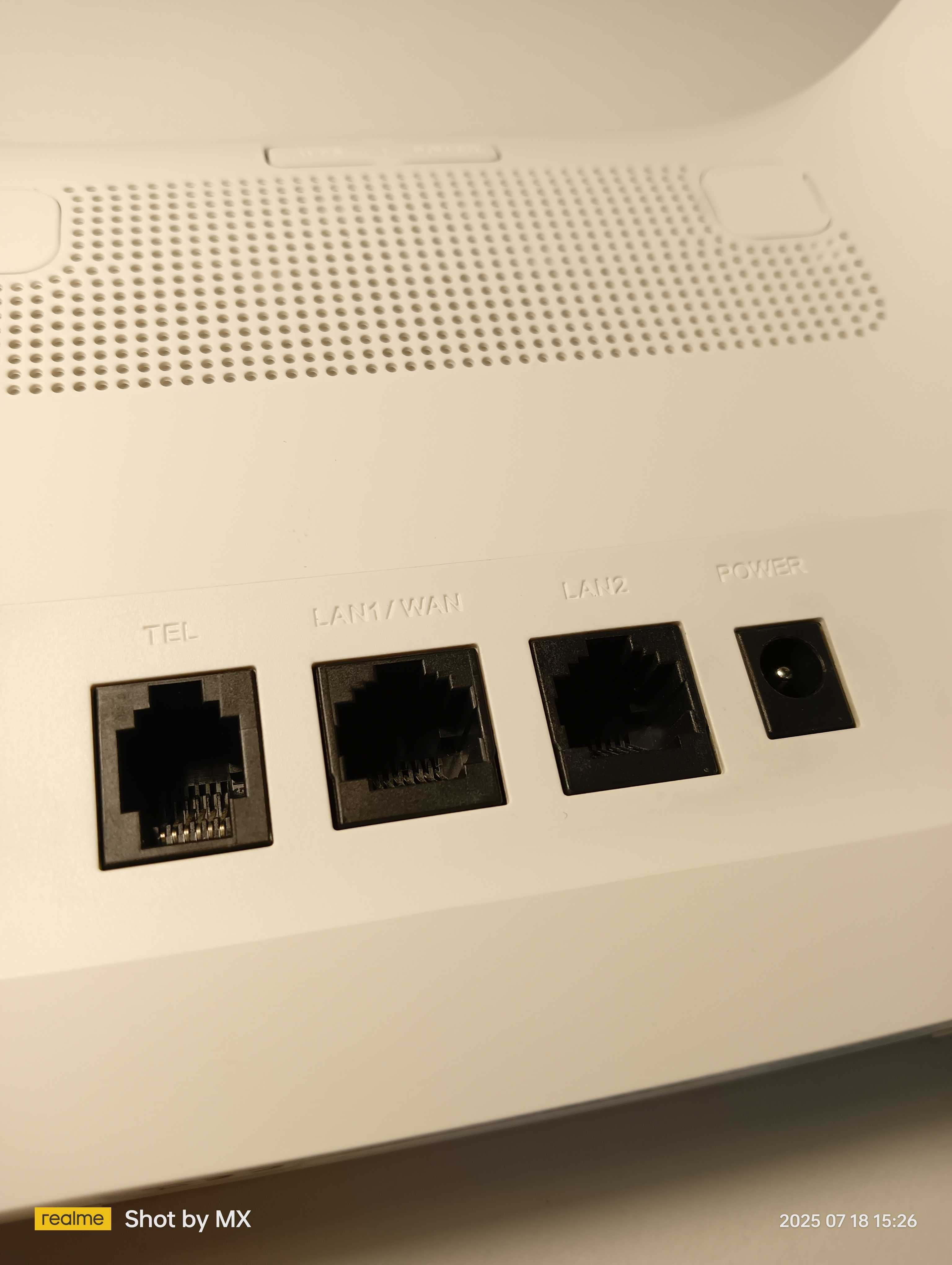 Router LTE 4G na kartę SIM WiFi 5GHz gniazdo telefonu modem TCL HH63V1