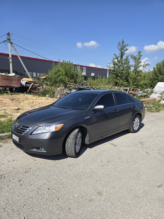 Продам Тойота камрі 40 гібрид