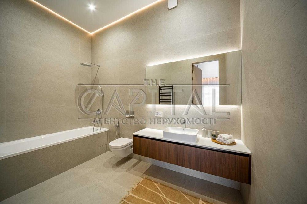 Продаж / Будинок / 175 м2 / Дмитрівка / вул. Привітна, 1