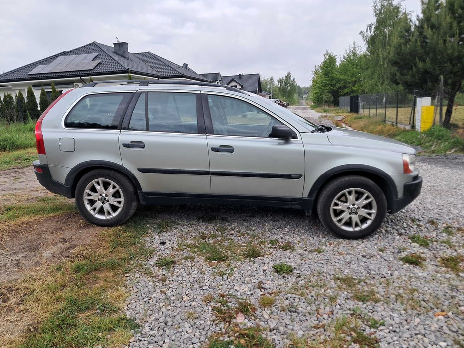 Volvo XC 90 2,4 D 2004r. 7 osobowy z hakiem