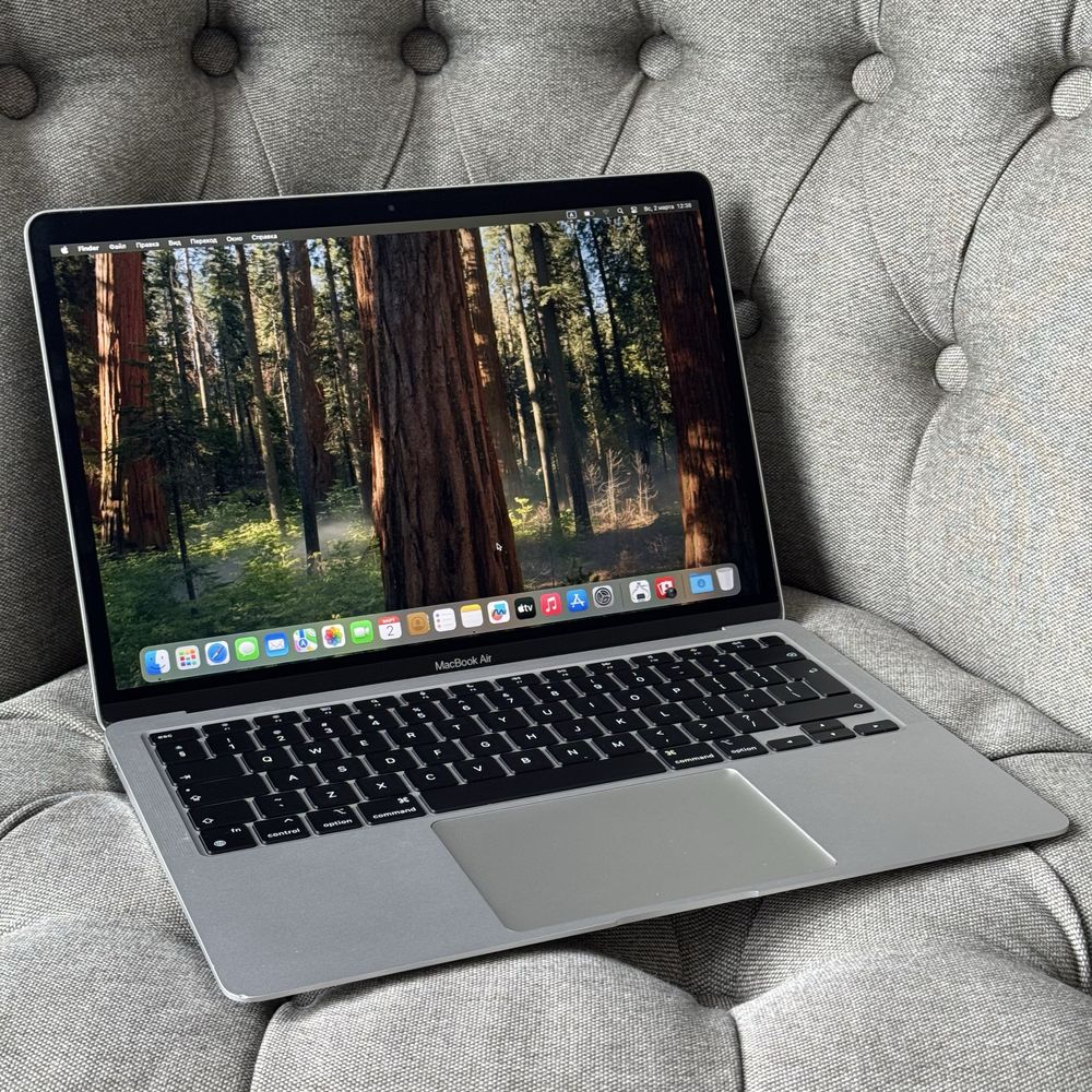 Macbook Air 2021 M1 8/256