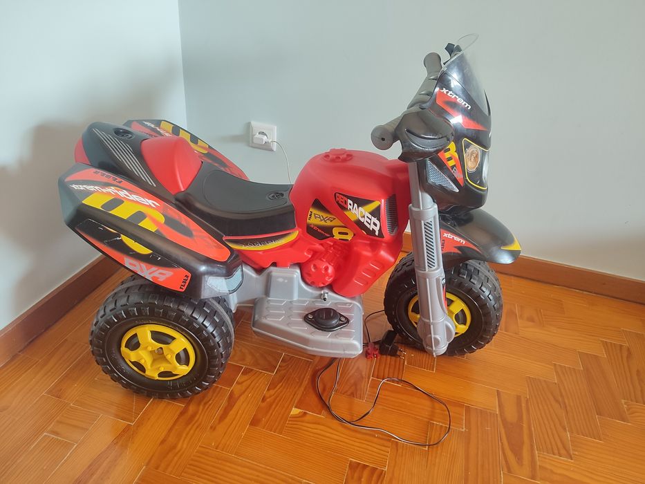 Mota elétrica criança