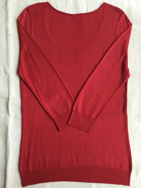 Letni jedwabny malinowy sweter Solar M/L