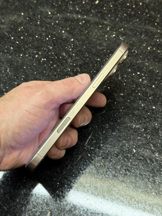 Iphone 16 pro Max 256 Desert Titanium-ИДЕАЛ