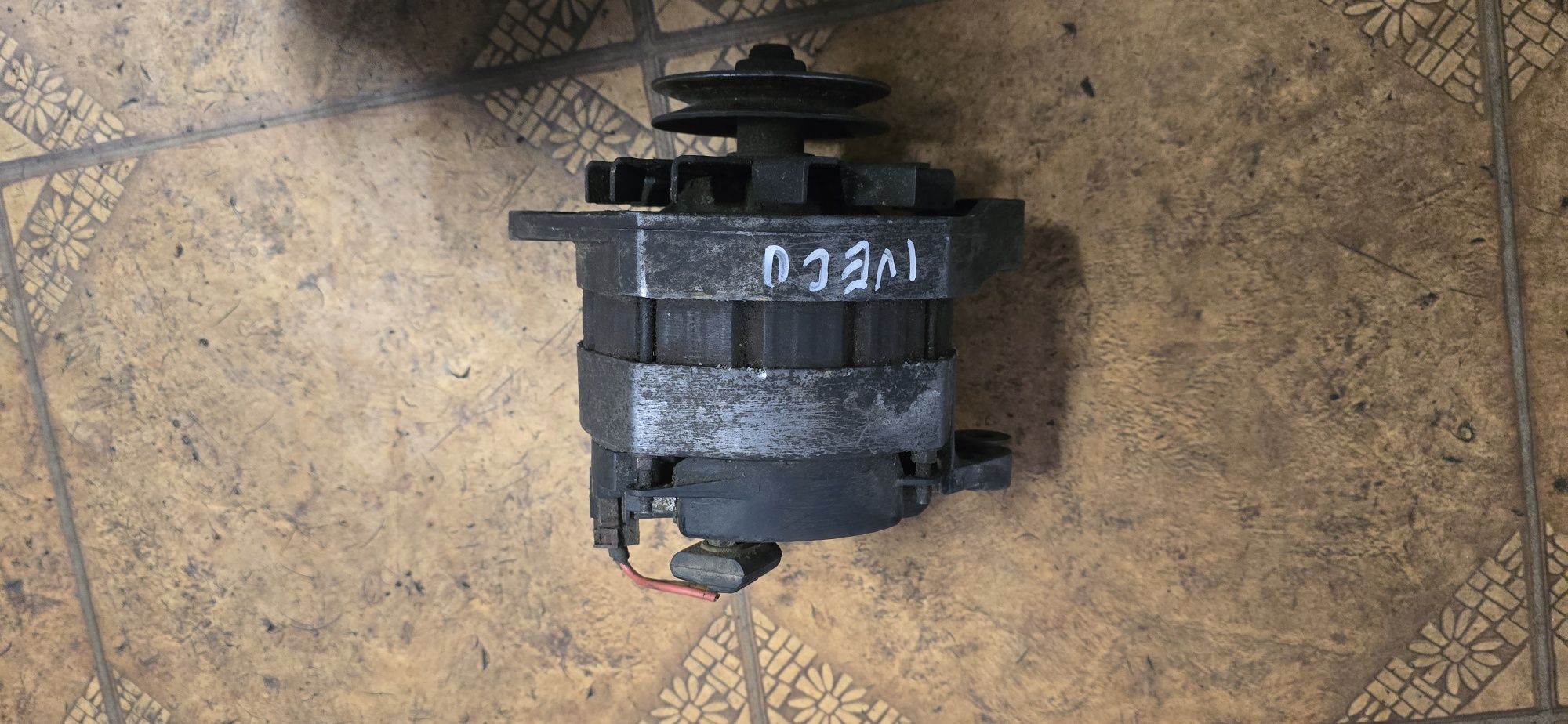 Alternator  Iveco  2.5D Valeo A14N163.   254. 1324 12V 75A