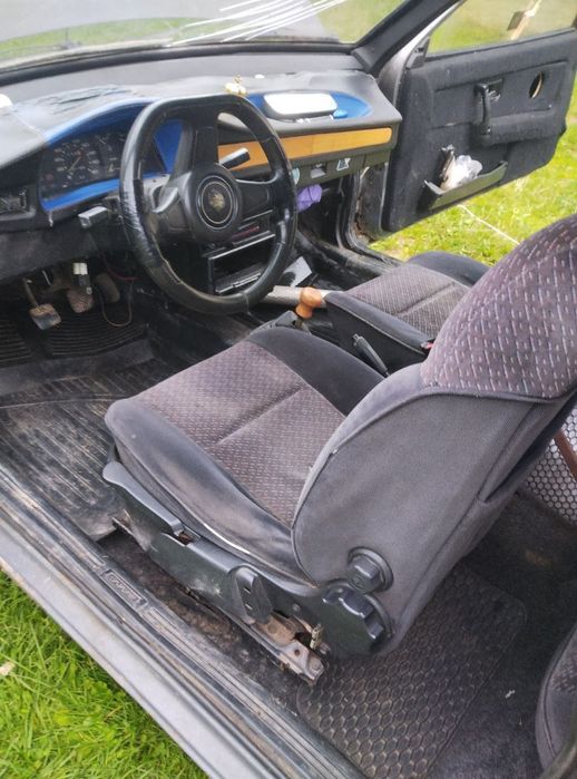 Автомобіль ВАЗ 2108