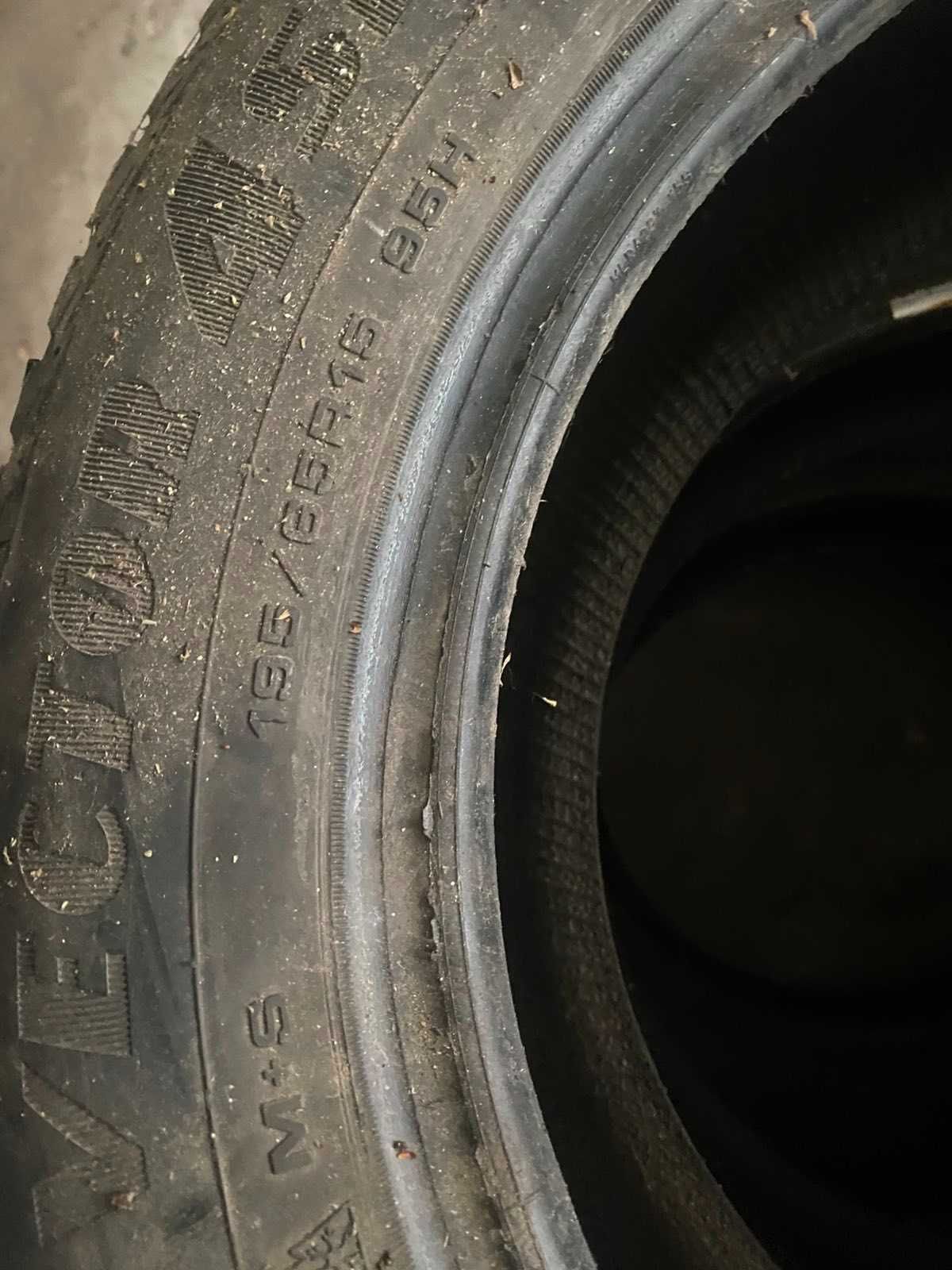 Goodyear 195 65 R15 95h зима