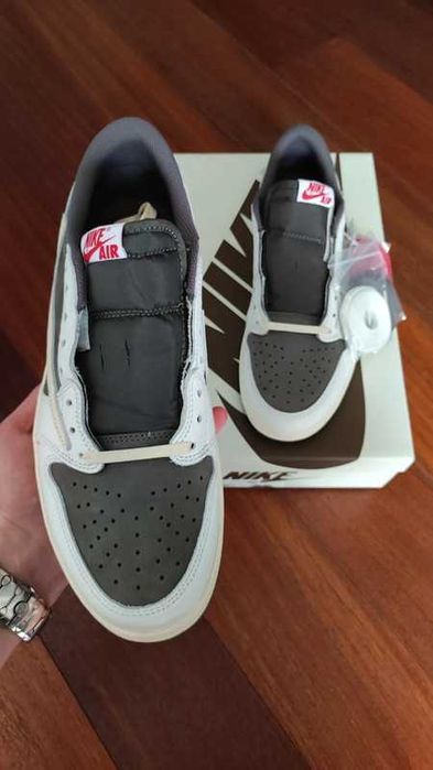 Jordan 1 Retro Low OG SP Travis Scott Reverse Mocha R.40
