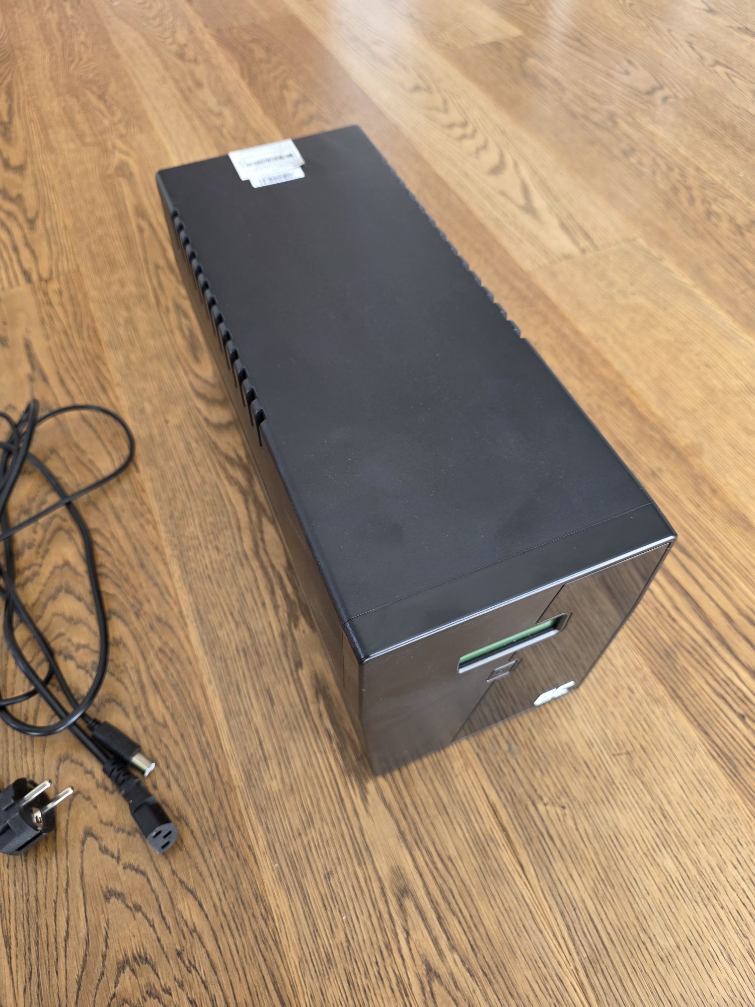 UPS Greencell  micropower 2000 VA