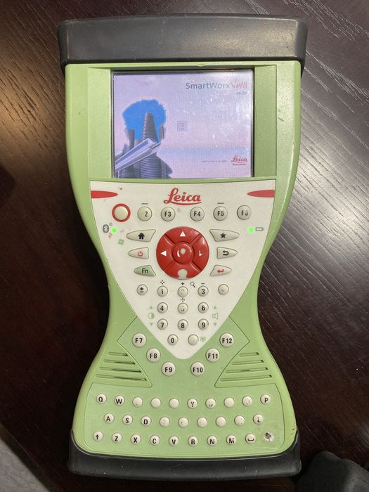 Leica GPS GNSS GS15  + CS15 + RH15