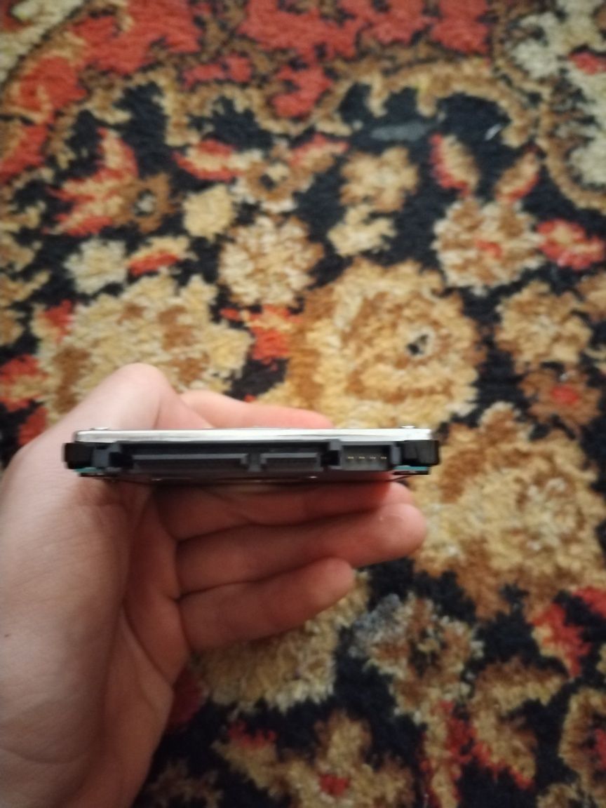 Жорсткий диск Toshiba 1TB