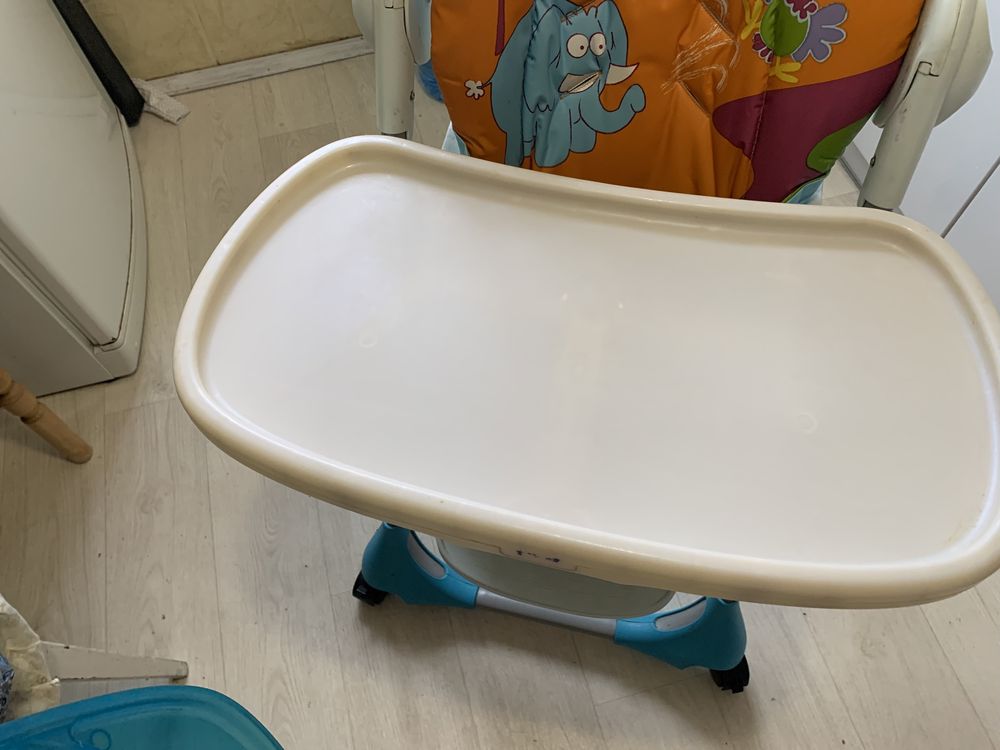 Крісло для голування Chicco polly дитяче Годувальний столик