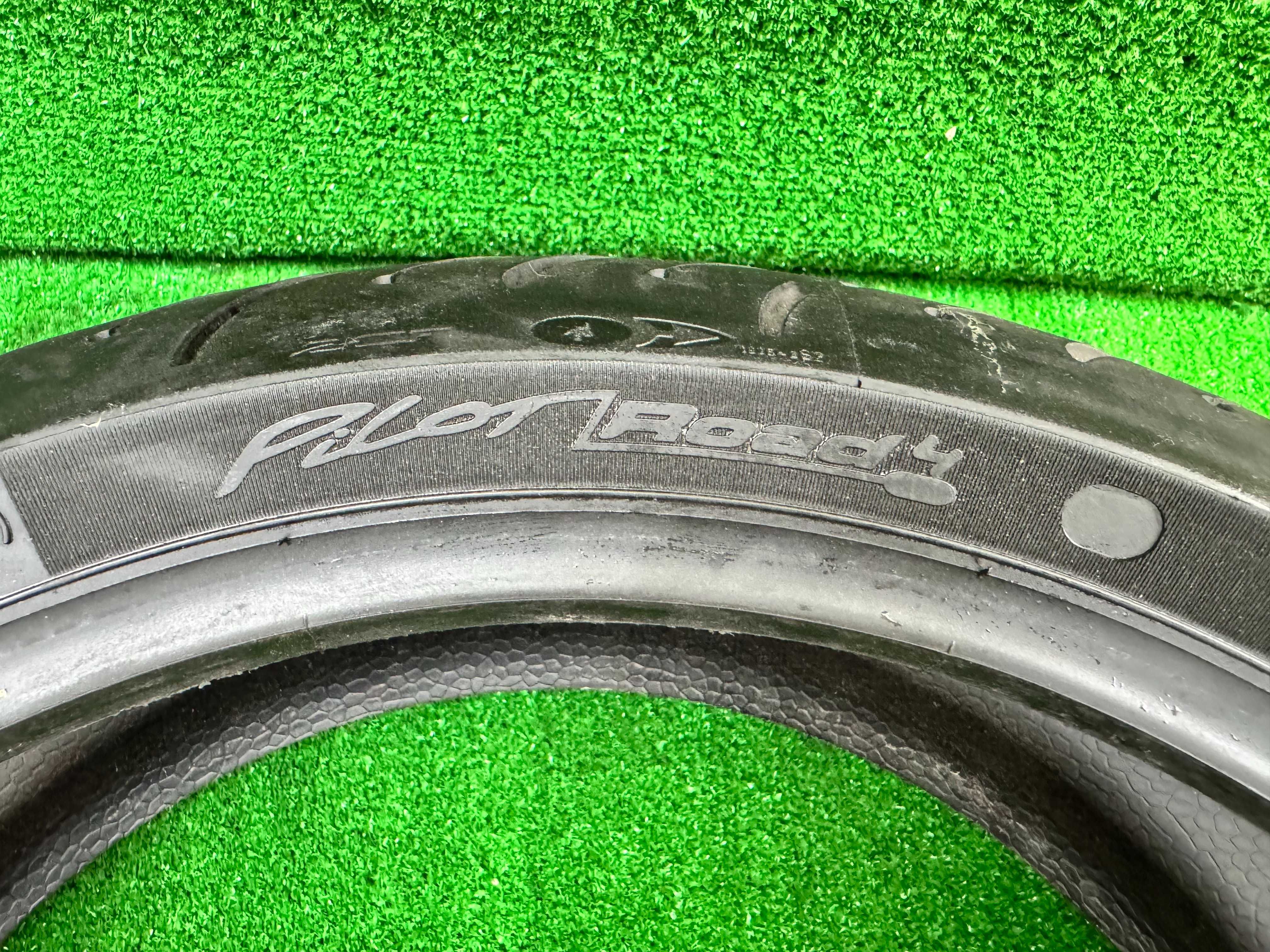 190/50/17 Michelin pilot road 4 pneu usado mota