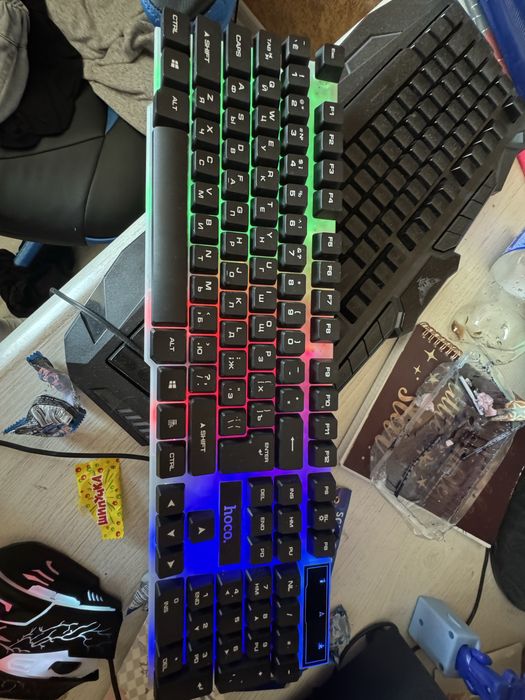 Продам клавіатуру hoco gm18