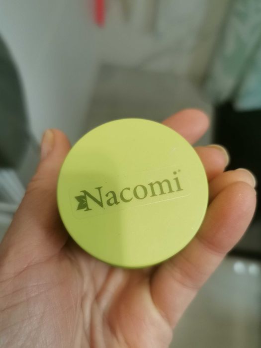 Krem pod oczy, Nacomi
