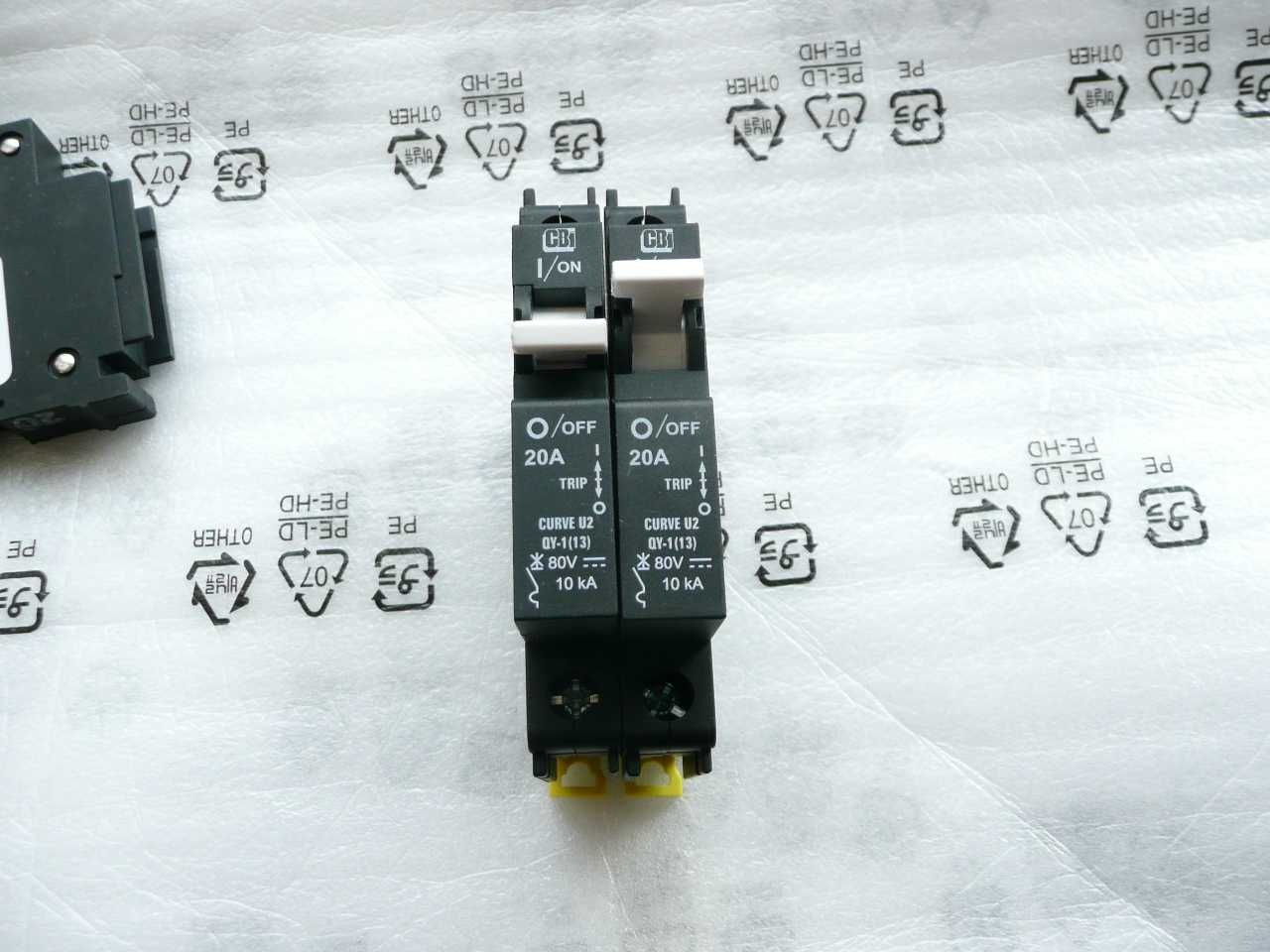 rozłącznik nadprądowy DC 20A 80V PV