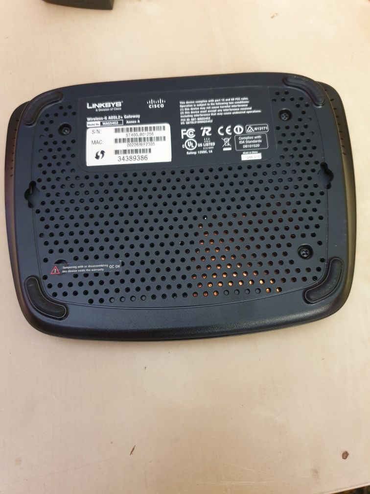 3 sprawne w 100%Rutery WIFI w cenie 1 Cisco Linksys ,Netgear ,TP-LINK