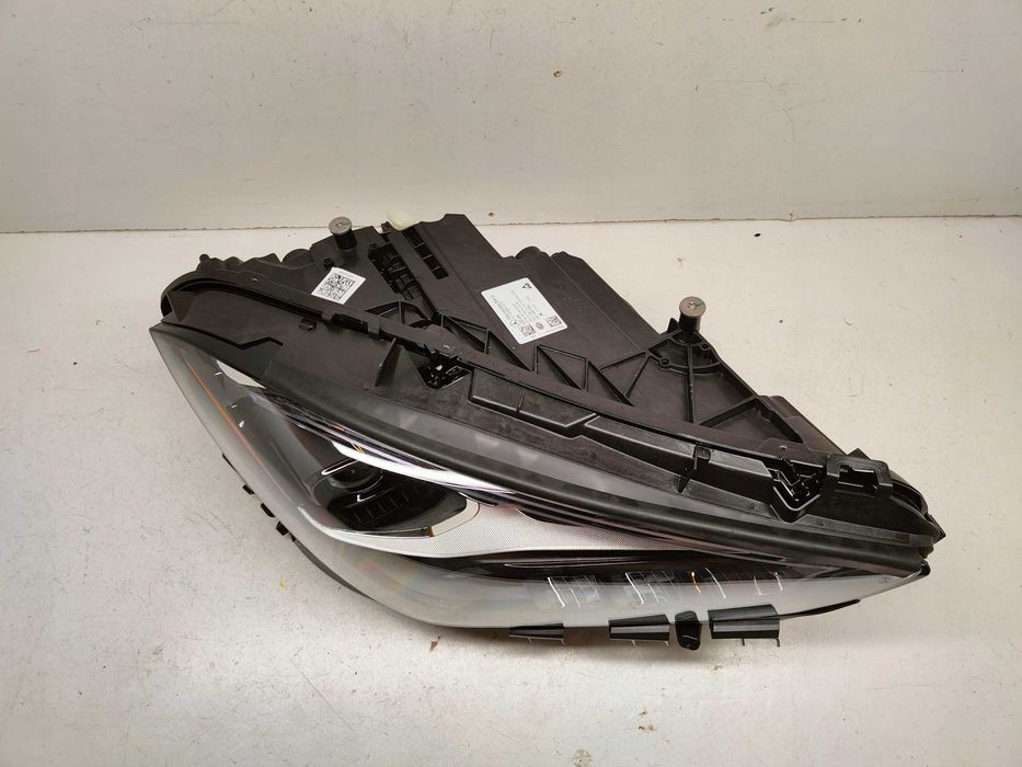 Mercedes CLA W118 X118 Фара права ліва Led high perfomance USA Рестайл